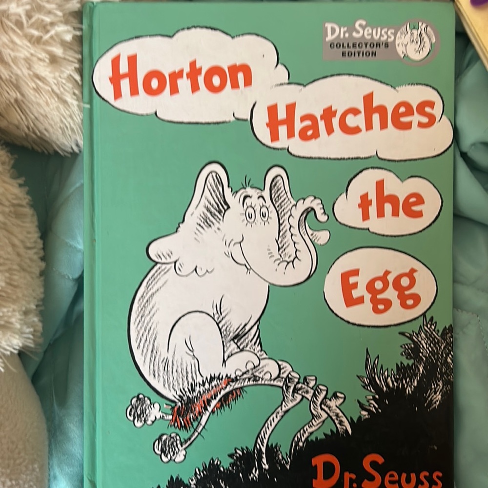 Horton hatches the egg dr Seuss book